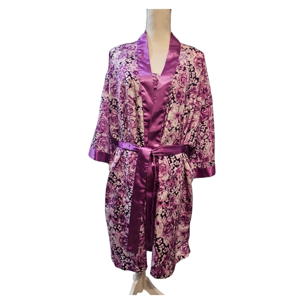Vanity Fair Purple Floral Robe & Nightgown Set 2X Plus Size Lounge Sleepwear EUC - Picture 6 of 9
